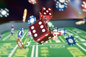 8k8 slot betting section showing slot reels and table game options on mobile